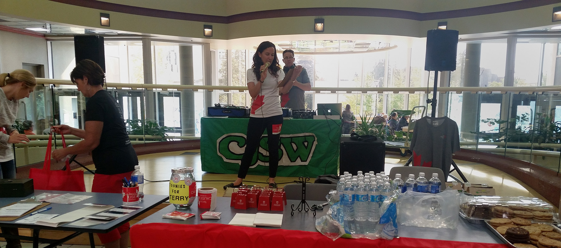 After the run we cooled down with drinks and cookies.